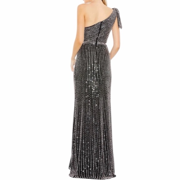 PEARL EMBELLISHED SOFT TIE ONE SHOULDER GOWN NWT - Picture 2 of 4